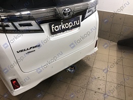 Установили фаркоп Motodor для Toyota Vellfire 2019 г.в.